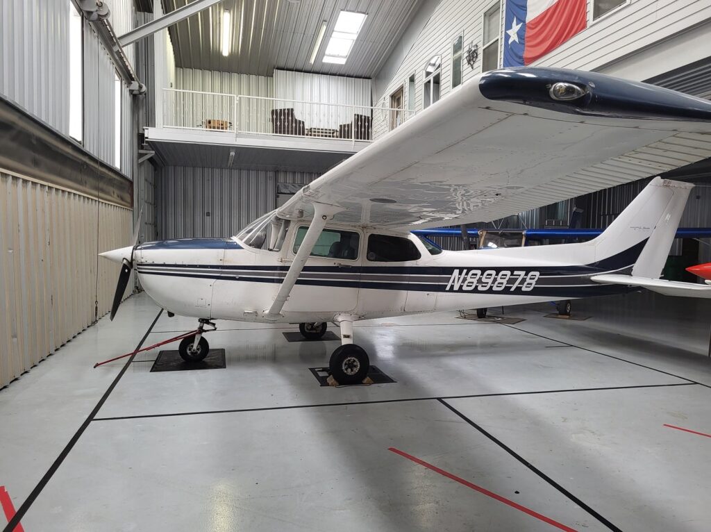 Schedule Checkout Flight: Cessna 172