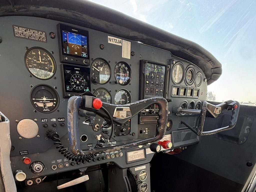 N172JA Side Panel 1