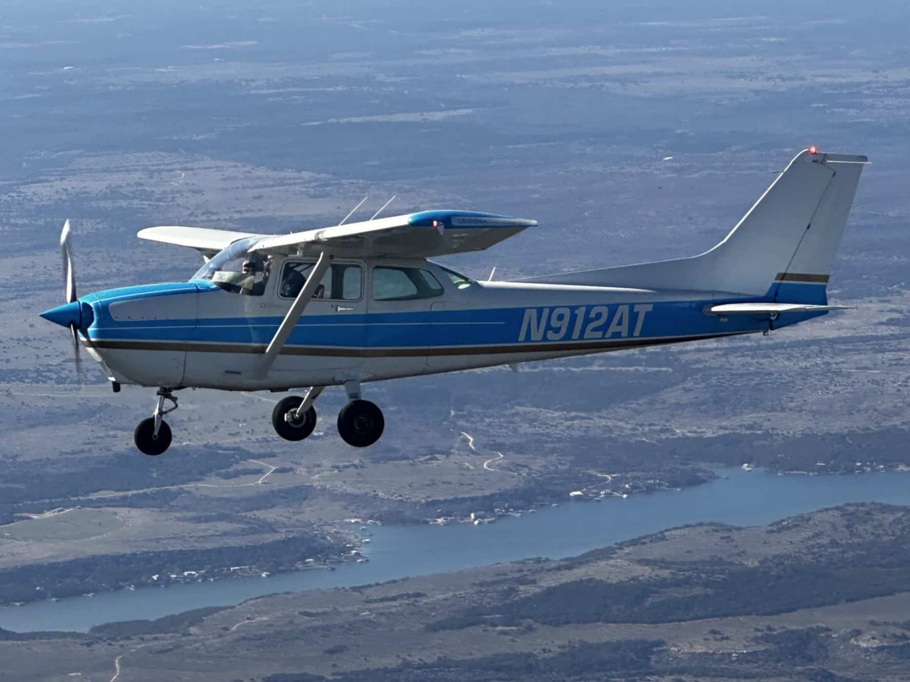 Aircraft N912AT
